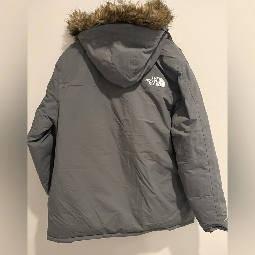 The North Face McMurdo Parka Mens Grey with Faux Fur Trim Hood, Warm Coat Ski XL